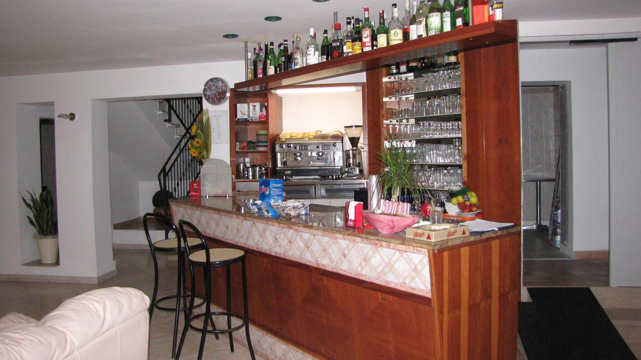 Hotel Caruso Rimini Exterior photo